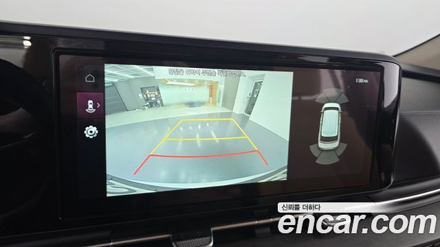 Kia Canival 2023 — photo 13
