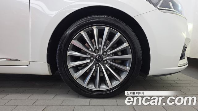 Kia K7 2019 — photo 7