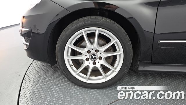 Mercedes-Benz B-Class 2010 — photo 5