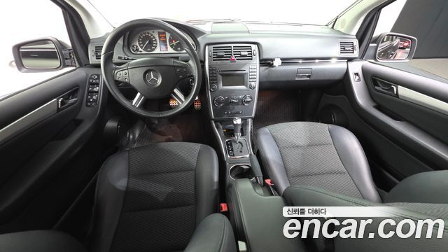 Mercedes-Benz B-Class 2010 — photo 7