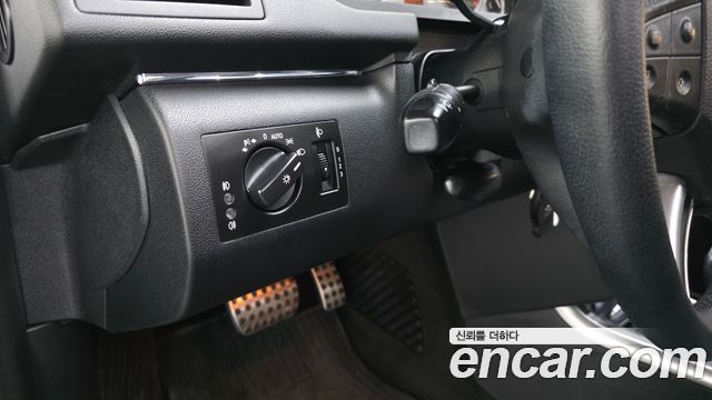 Mercedes-Benz B-Class 2010 — photo 16
