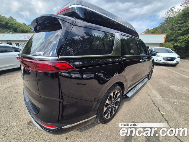 Kia Canival 2023 — photo 6