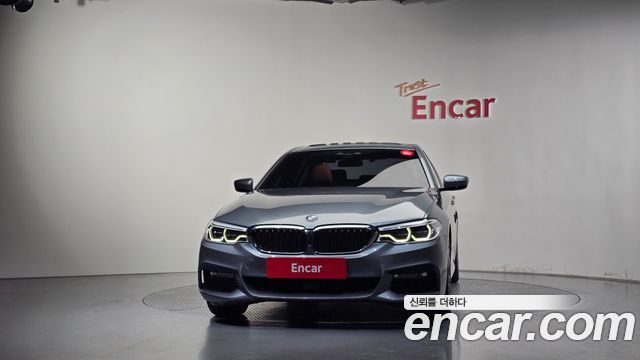 BMW 5-Series 2018 — photo 3