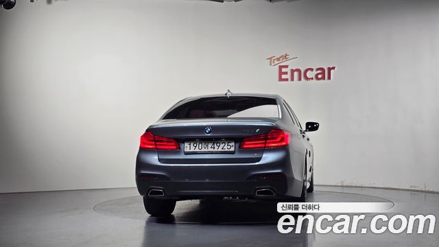 BMW 5-Series 2018 — photo 4