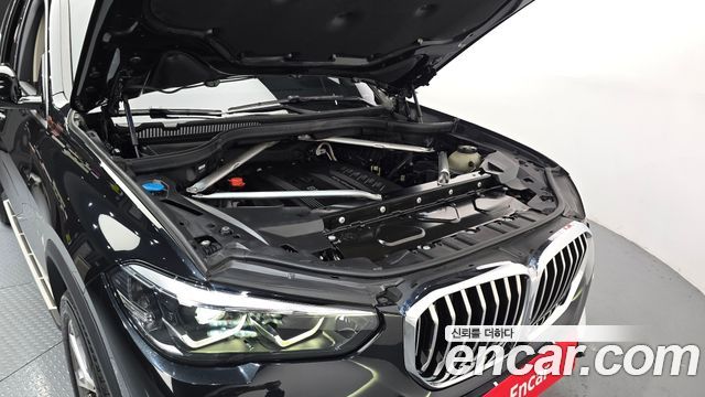 BMW X5 2019 — photo 6