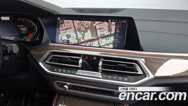BMW X5 2019 — photo 19