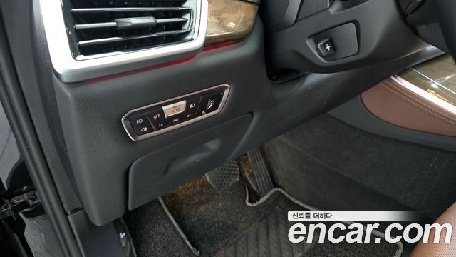 BMW X5 2019 — photo 29