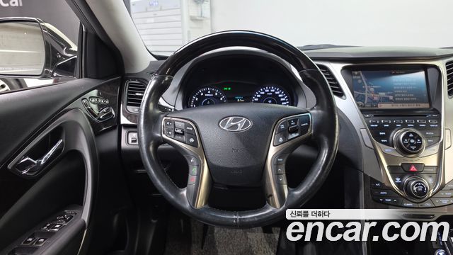 Hyundai Grandeur 2013 — photo 19