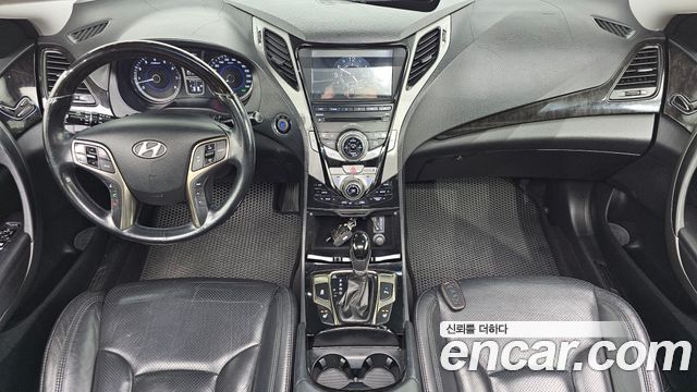Hyundai Grandeur 2011 — photo 7