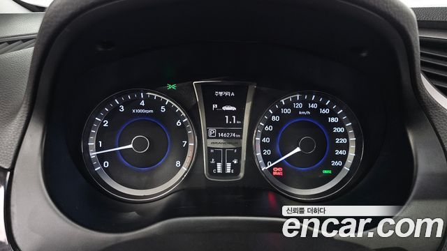 Hyundai Grandeur 2011 — photo 8