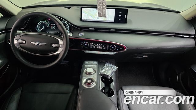 Genesis GV70 2023 — photo 10