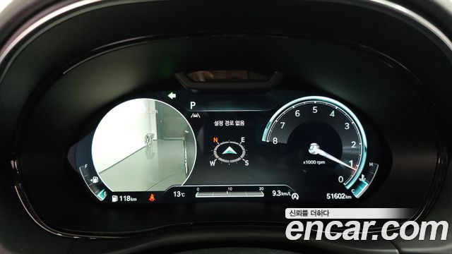 Genesis GV70 2023 — photo 11