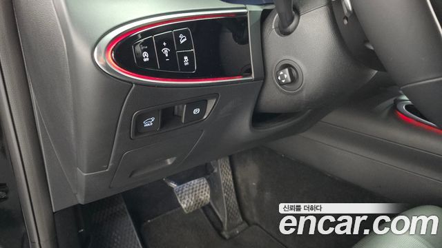 Genesis GV70 2023 — photo 26