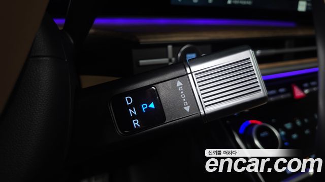 Hyundai Santafe 2024 — photo 12