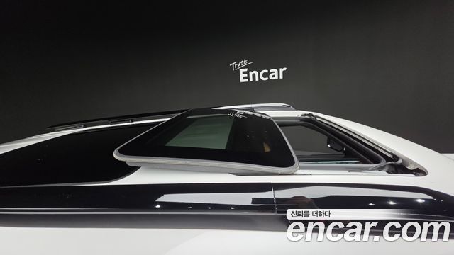 Hyundai Santafe 2024 — photo 18