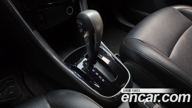 Chevrolet Korea Trax 2017 — photo 12