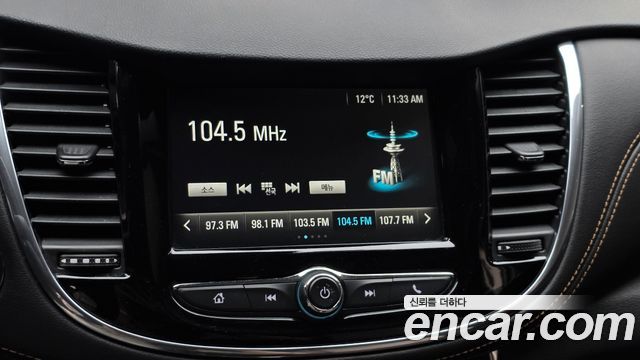Chevrolet Korea Trax 2017 — photo 31