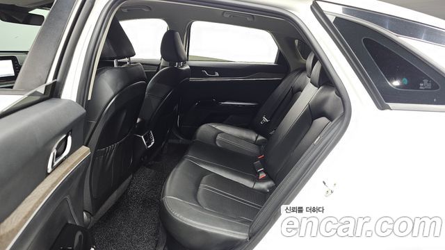 Kia K5 2020 — photo 11