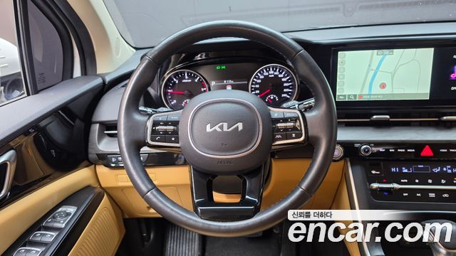 Kia Canival 2023 — photo 19