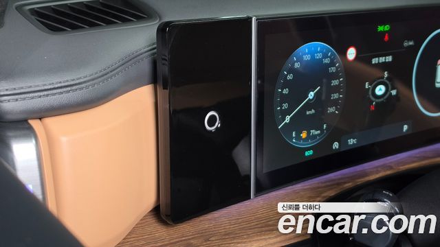 Hyundai Santafe 2025 — photo 20