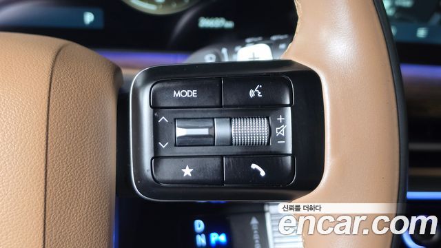 Hyundai Santafe 2025 — photo 24