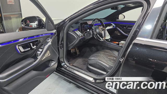 Mercedes-Benz S-Class 2021 — photo 13