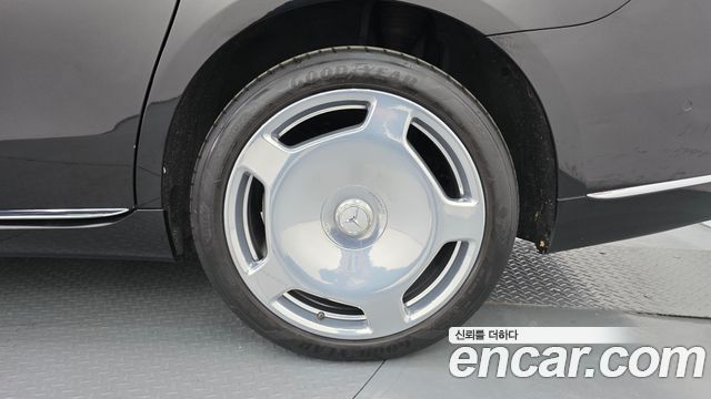 Mercedes-Benz S-Class 2021 — photo 7