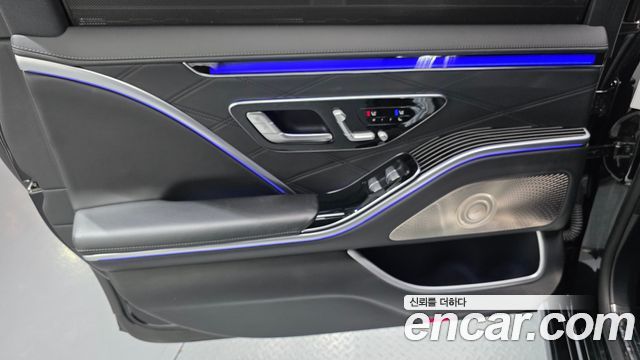 Mercedes-Benz S-Class 2021 — photo 14