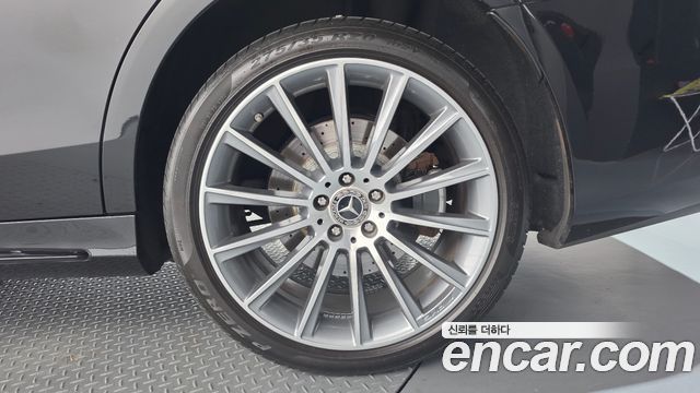 Mercedes-Benz S-Class 2018 — photo 7