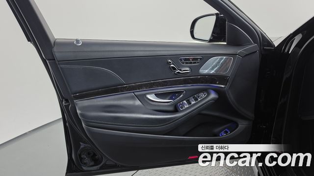Mercedes-Benz S-Class 2018 — photo 14