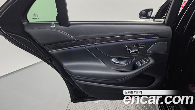 Mercedes-Benz S-Class 2018 — photo 15