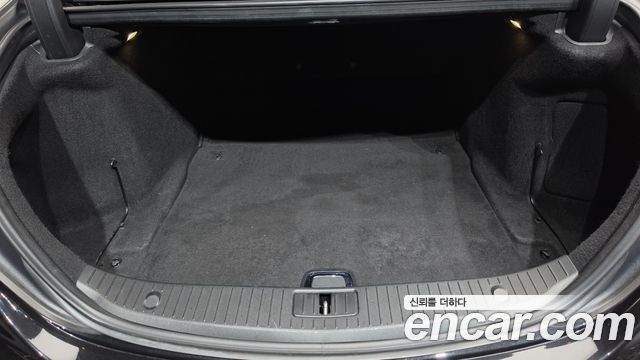 Mercedes-Benz S-Class 2018 — photo 27