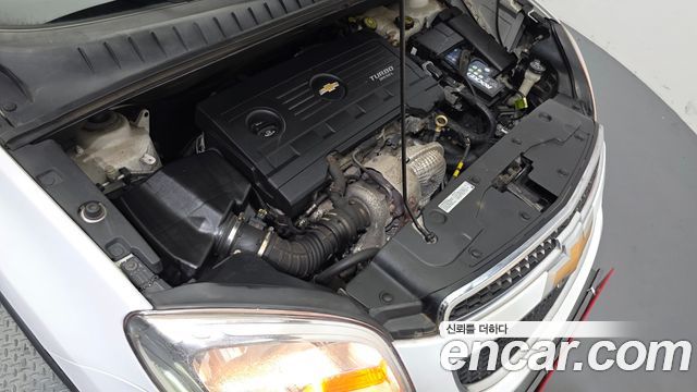 Chevrolet Korea Orlando 2015 — photo 6