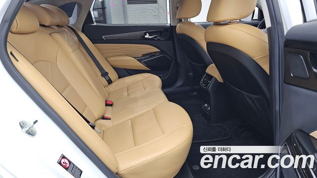 Kia K7 2020 — photo 17