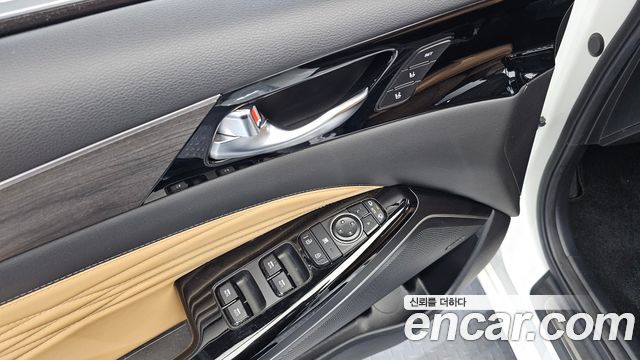 Kia K7 2020 — photo 19