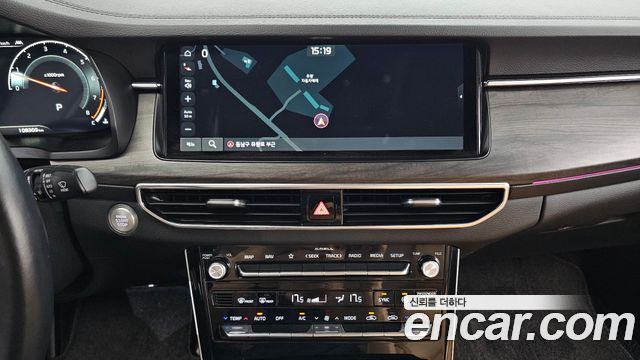 Kia K7 2020 — photo 22