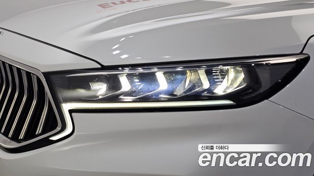 Kia K7 2020 — photo 8