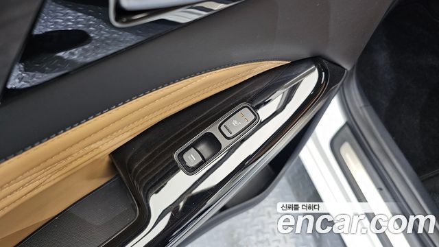 Kia K7 2020 — photo 29