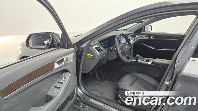 Genesis G80 2018 — photo 13