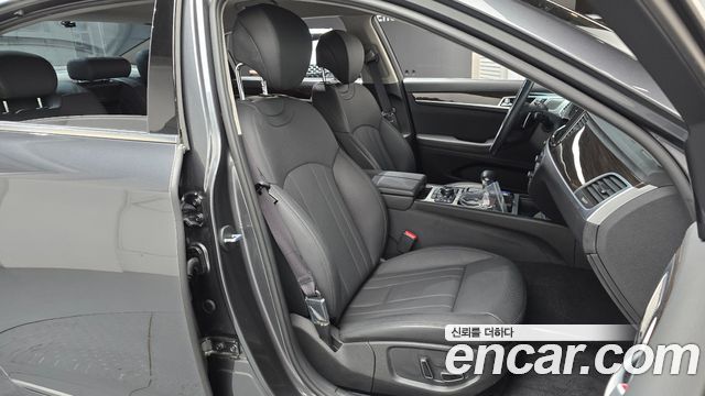 Genesis G80 2018 — photo 16