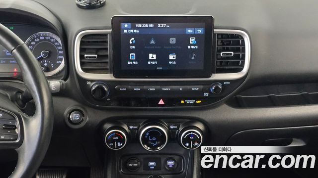 Hyundai Venue 2020 — photo 14