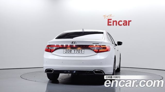 Hyundai Grandeur 2015 — photo 4