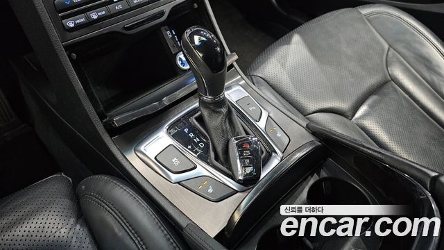 Hyundai Grandeur 2015 — photo 12