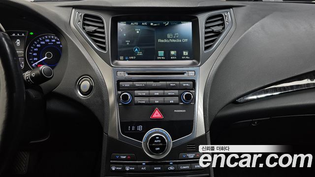 Hyundai Grandeur 2015 — photo 20