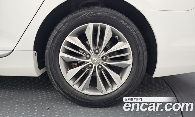 Hyundai Grandeur 2015 — photo 7