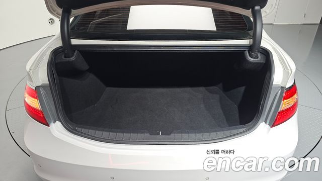 Hyundai Grandeur 2015 — photo 31