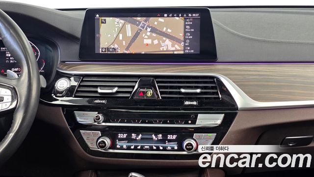 BMW Gran Turismo 2020 — photo 20