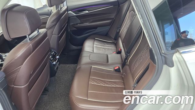BMW Gran Turismo 2020 — photo 16