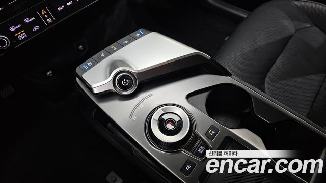 Kia EV6 2023 — photo 9