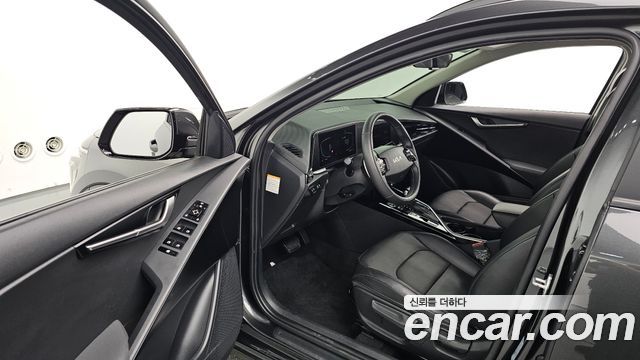 Kia Niro 2022 — photo 13